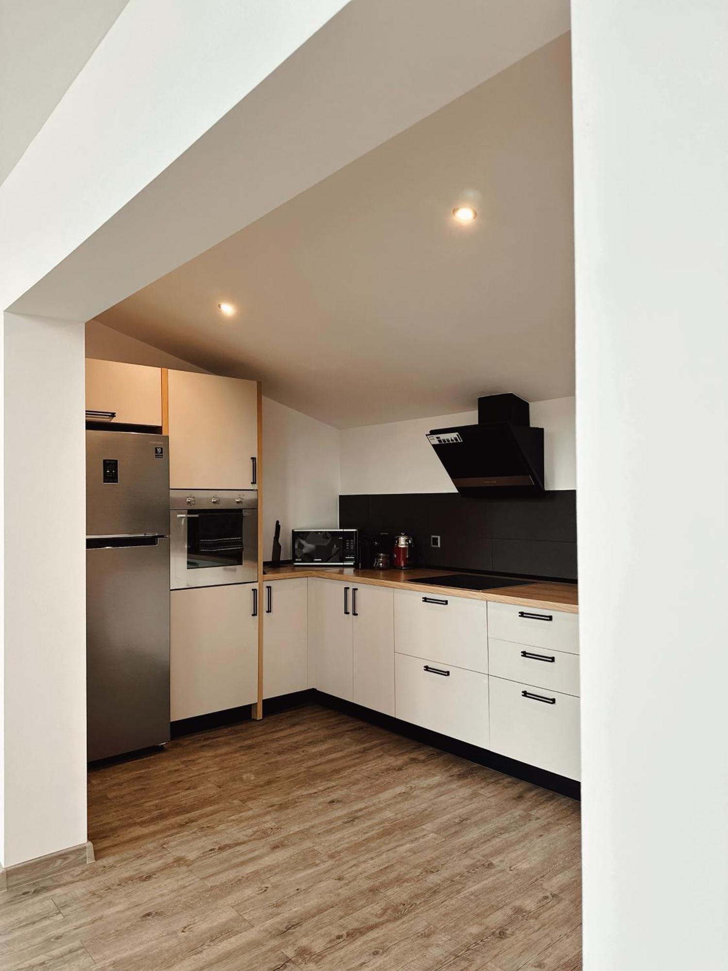 Penthouse B44 Apartment