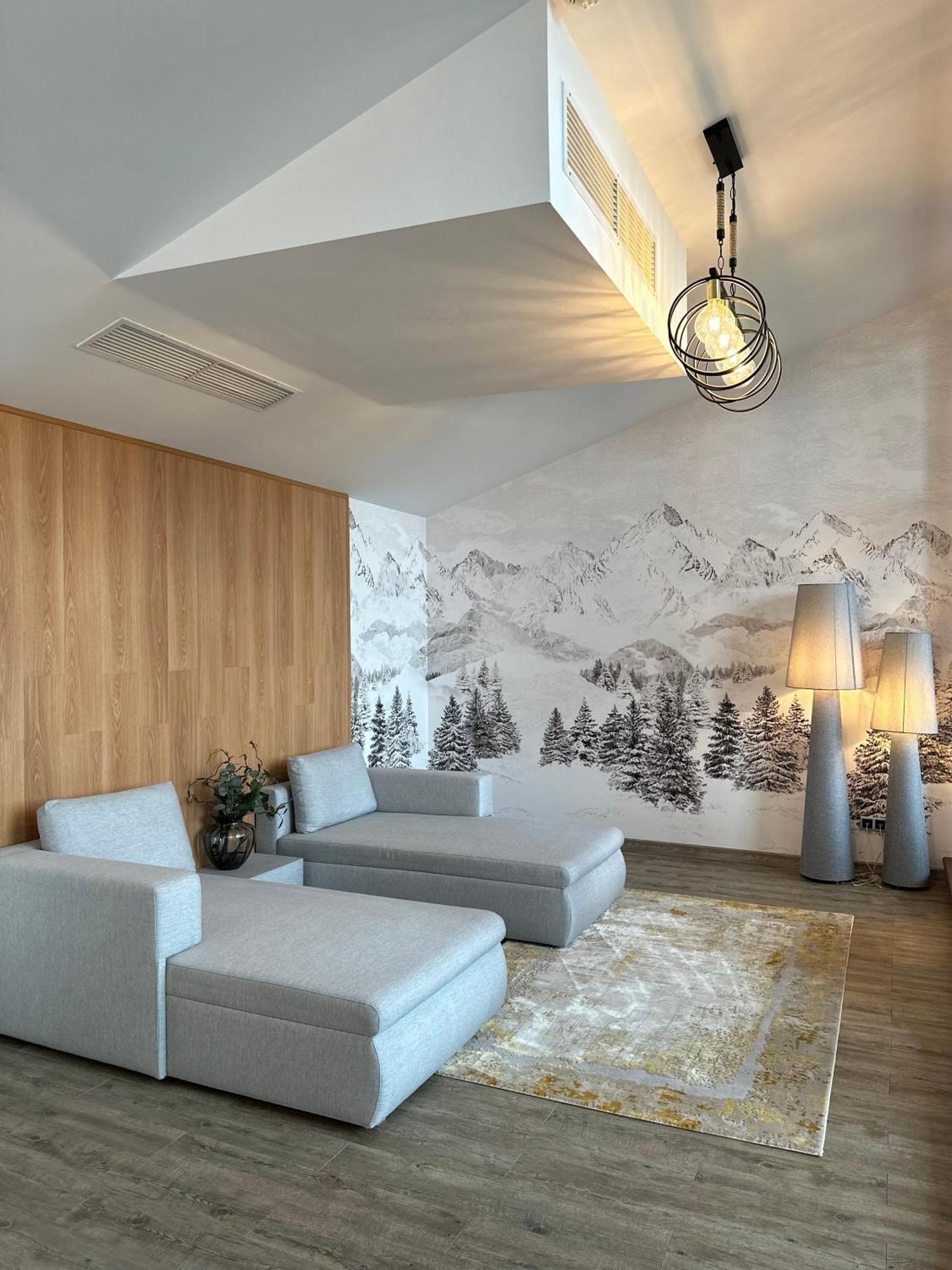 Penthouse B44 Apartment *